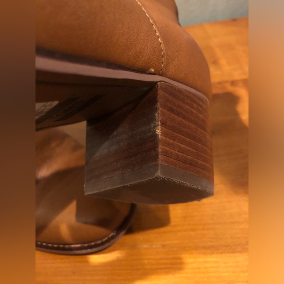 TOMS CARAMEL TASSEL ZIP CARPE DIEM ANKLE BOOTS SIZE 10 - Picture 7 of 8